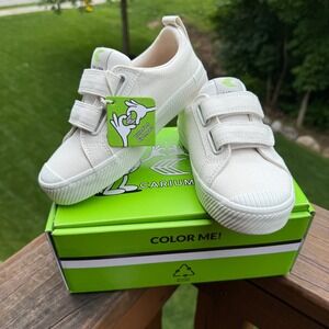 Cariuma OCA Low Sneakers Kids 12K Off White New Sustainable Canvas Hook and Loop